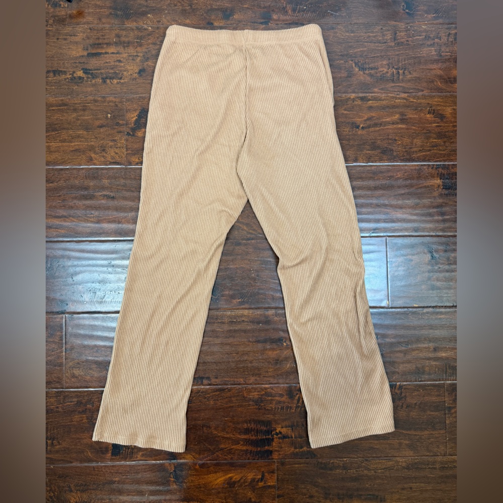 Uniqlo washable ribbed knit pants, Medium, Brown trousers - Picture 4 of 4